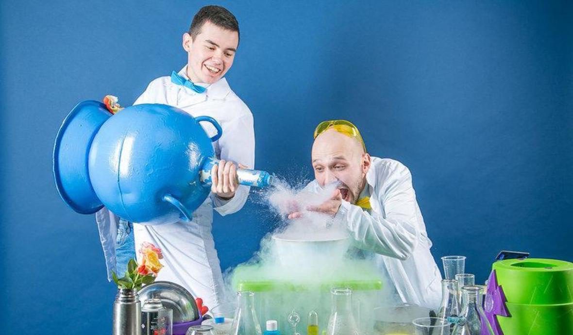 Crazy Science: Liquid Nitrogen