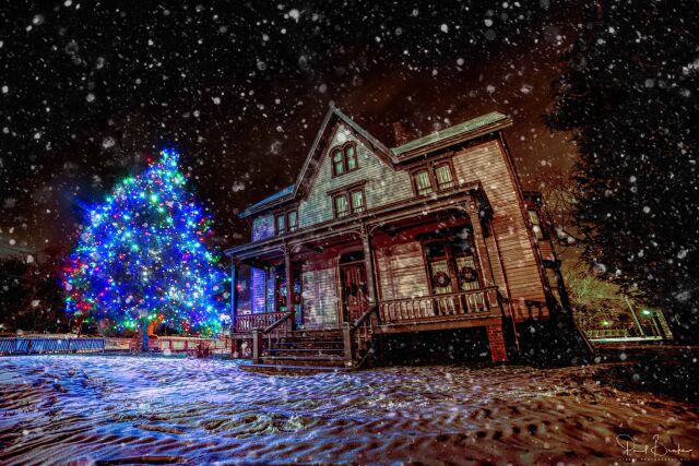 Christmas in Historic Richmond Town