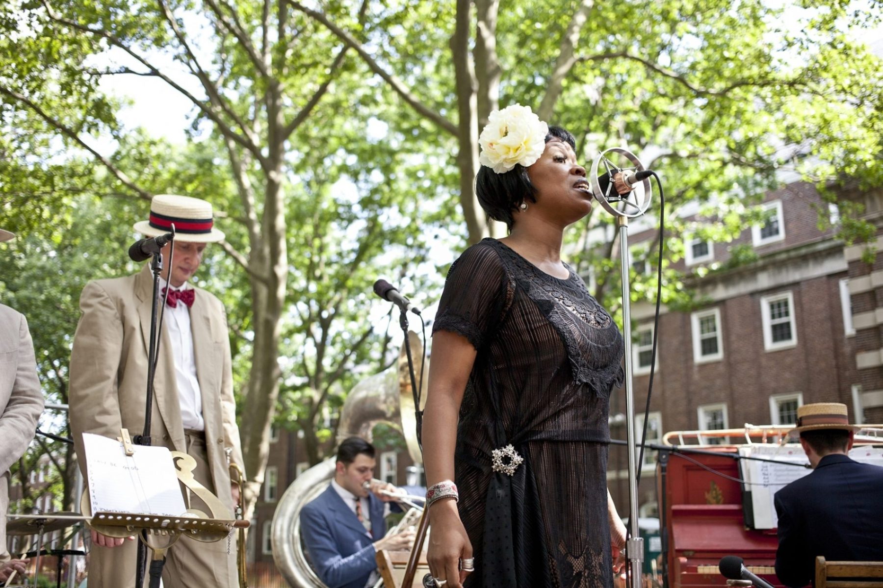 Jazz Age Lawn Par­ty