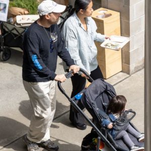 Stroller Tour at Noguchi