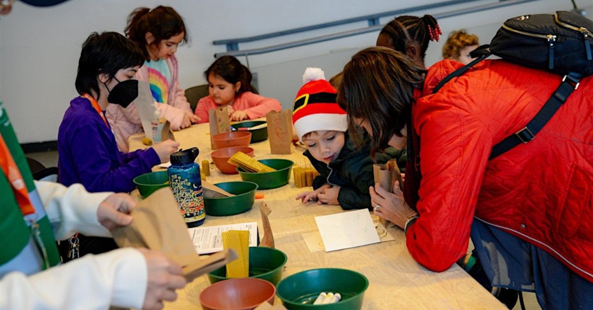 Crafting Cheer at Queens Botanical Garden