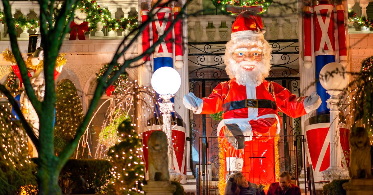 Family-Friendly Spots to See Christmas Decorations in New York City