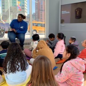 Robinson's Readers: Story Time and Craft