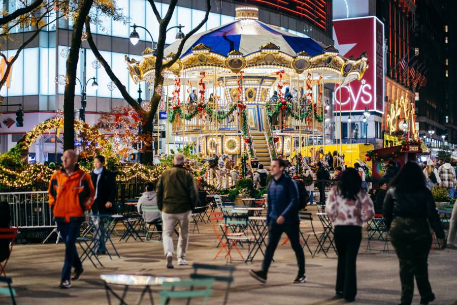 Double Decker Christmas Carousel