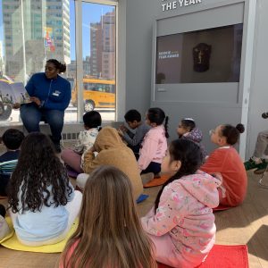 Robinson's Readers: Story Time and Craft