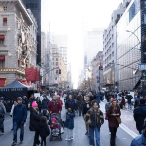 Fifth Avenue Holiday Open Streets 2025